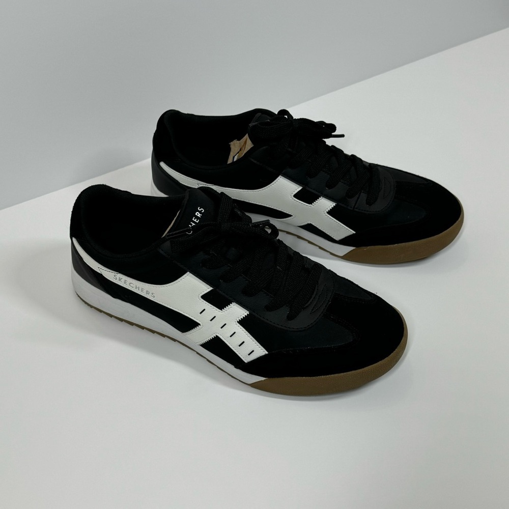 Skechers Black and White Retro Sneakers with Mesh Upper - Picture 5 of 5